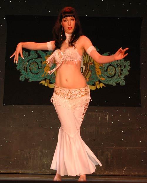 Melisa Palmese - (Zafirah Hadassah) - Bailarina de Danza Arabe